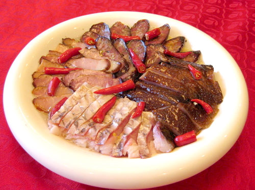 湘菜十大经典名菜——腊味合蒸