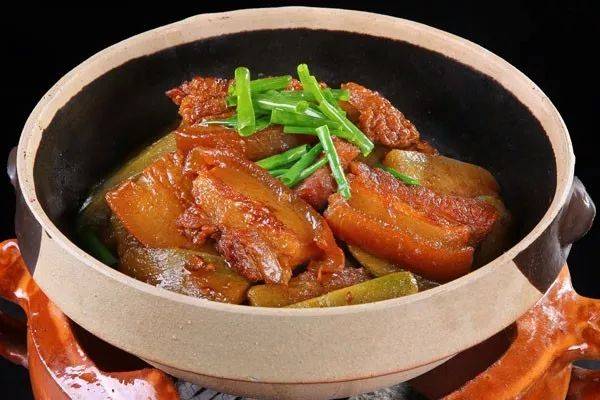 闷罐肉1
